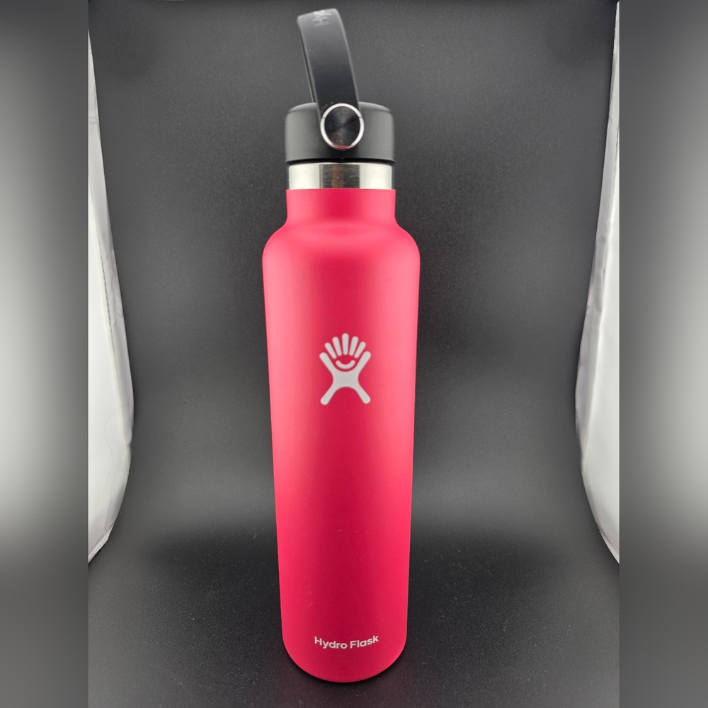 Like New! 24 Oz Hydro Flask Red Water Bottle Never Used!